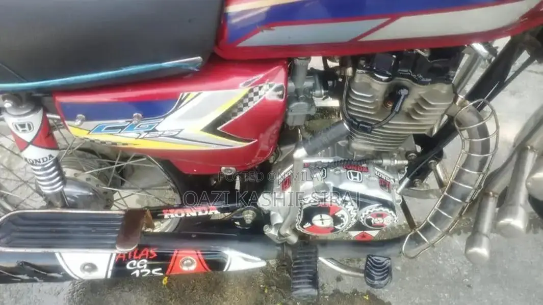 CG 125 Motorcycle - Well-Maintained Condition