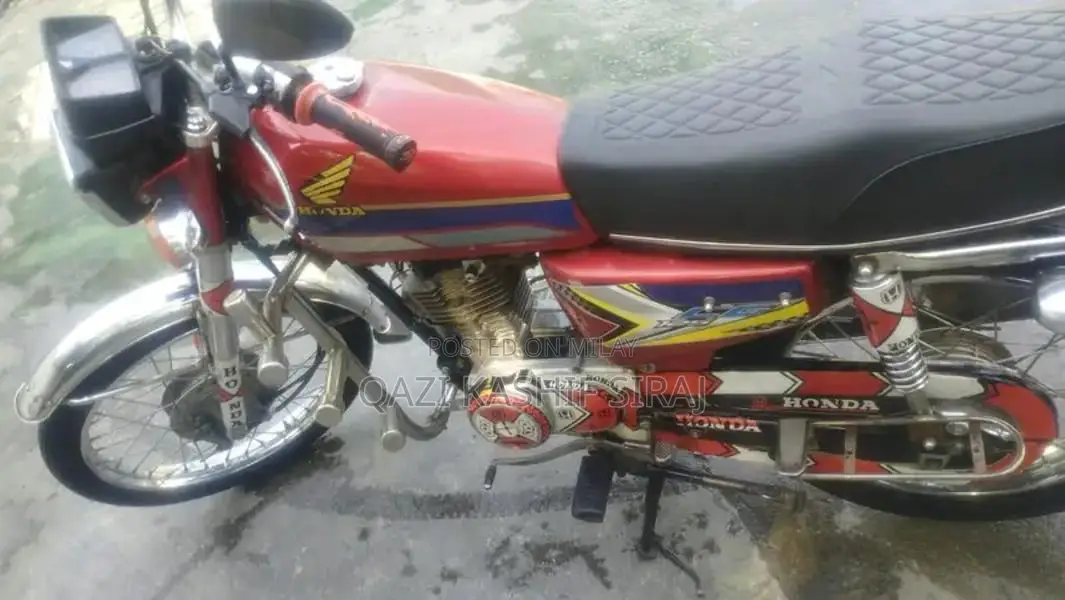 CG 125 Motorcycle - Well-Maintained Condition