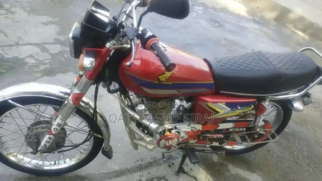 CG 125 Motorcycle - Well-Maintained Condition