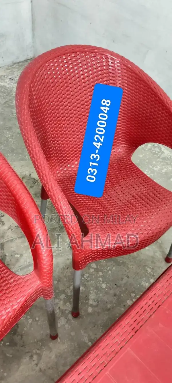 Durable Plastic Chairs with Steel Legs