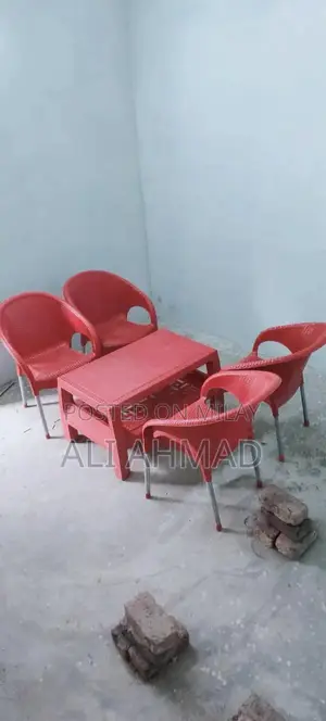 Durable Plastic Chairs with Steel Legs