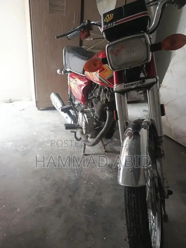 Honda CG125 Classic Motorcycle