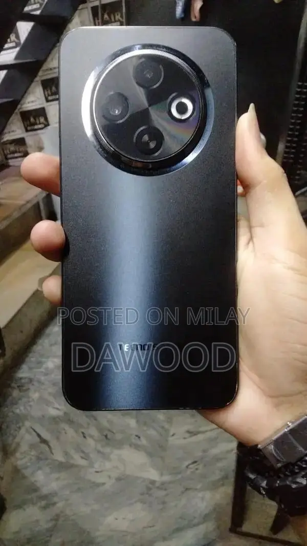 Budget Smartphone with Extended RAM and Storage