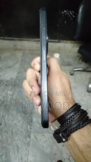 Budget Smartphone with Extended RAM and Storage