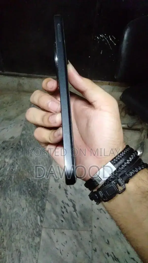 Budget Smartphone with Extended RAM and Storage