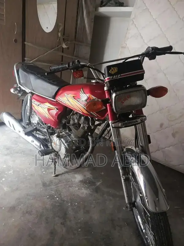 Honda CG125 Classic Motorcycle