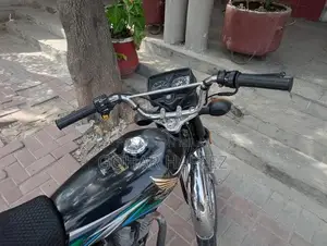 Honda CG 125 Motorcycle - Black, Pristine Condition