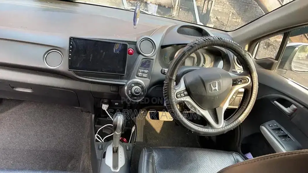 Honda Insight Sedan - Low Mileage, Clean Condition