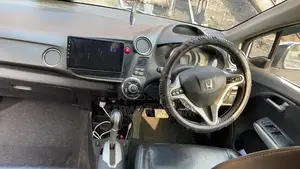 Honda Insight Sedan - Low Mileage, Clean Condition