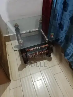 Photo - Chinoiti Modern Side Table in Excellent Condition