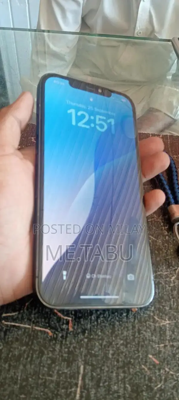 Mobile Phone 70 256GB Factory Unlocked Smartphone