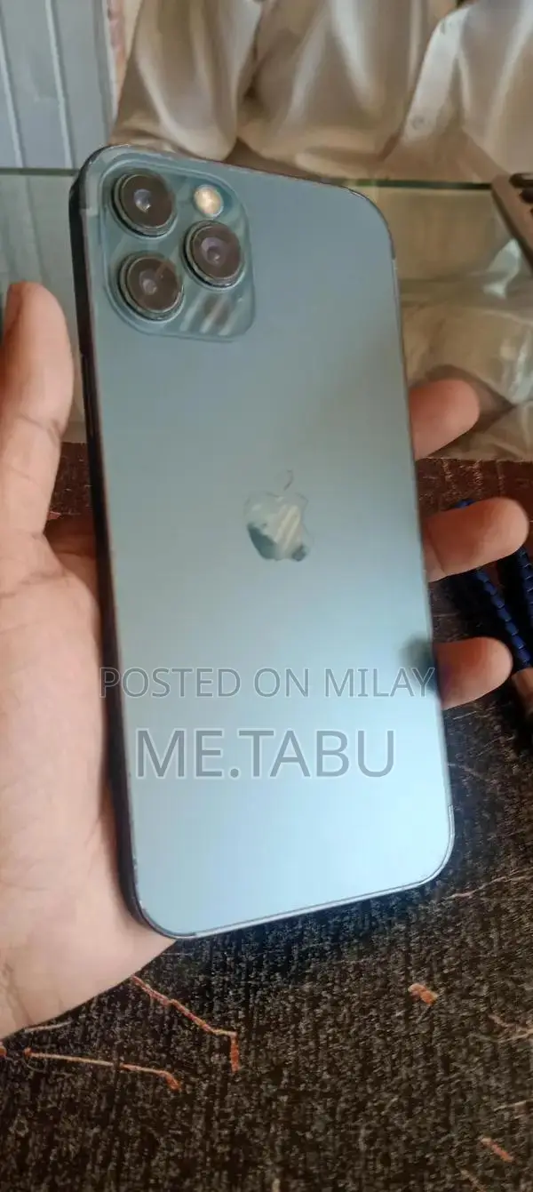 Mobile Phone 70 256GB Factory Unlocked Smartphone