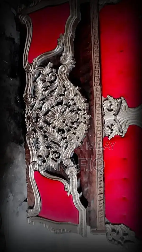 Wooden Dressing Table with Side Tables - Elegant Bedroom Furniture