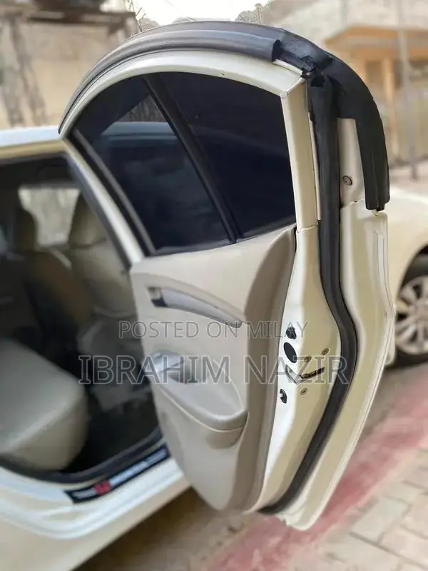 Honda City Aspire 2015 Sedan - Reliable Compact Car