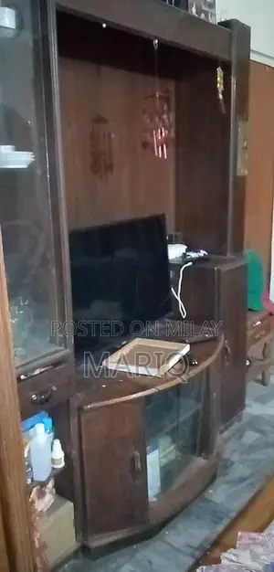 Elegant Wooden Showcase Display Cabinet