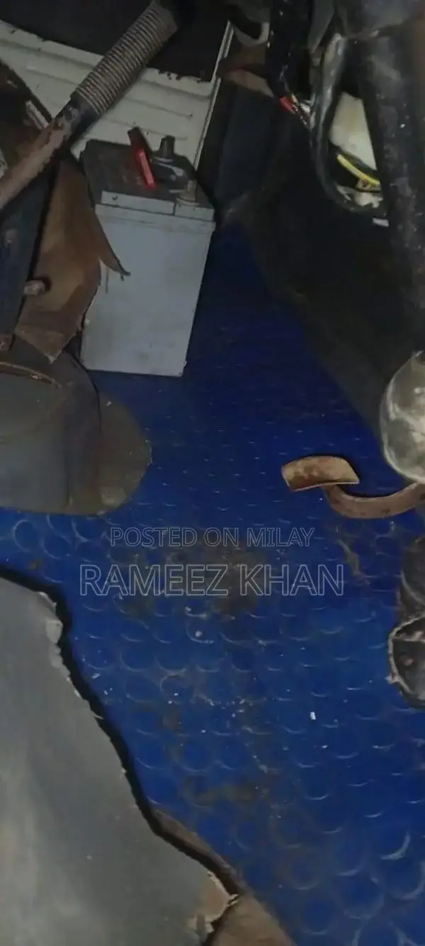 2012 Suzuki Ravi Pickup Truck - Reliable Commercial Vehicle