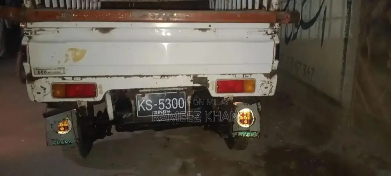 2012 Suzuki Ravi Pickup Truck - Reliable Commercial Vehicle