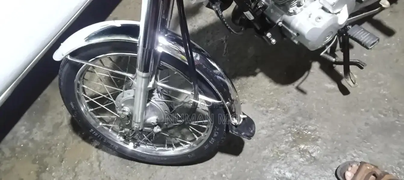 Honda CG 125 Motorcycle Self-Start Commuter Bike