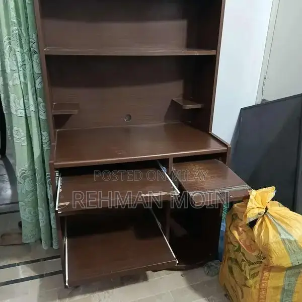 Computer Trali - Home Furniture Piece