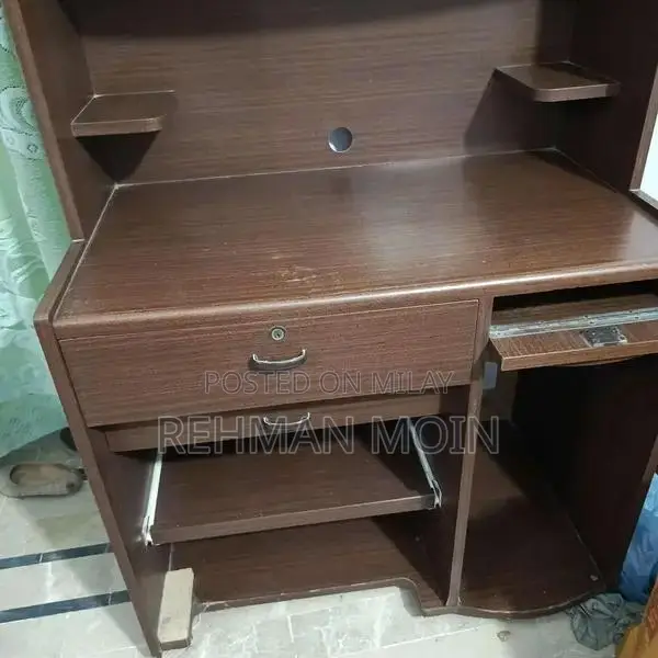 Computer Trali - Home Furniture Piece