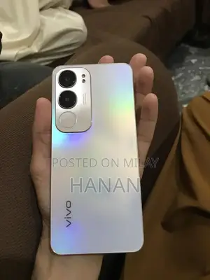 Vivo Smartphone with Pristine Condition and Complete Accessories