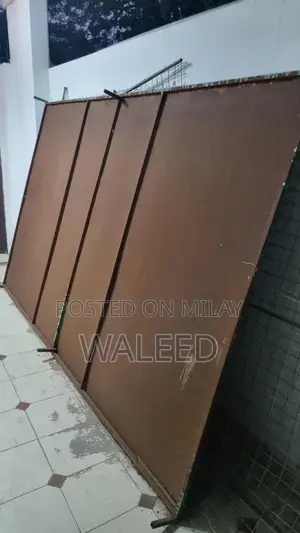 Pet Cage for Cats and Birds - Multi-Purpose Animal Enclosure