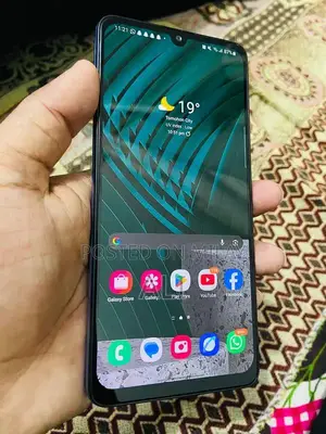 Galaxy A32 Dual SIM Smartphone with High Performance Features