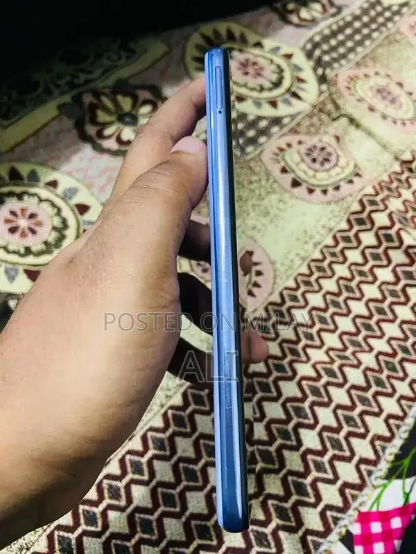 Galaxy A32 Dual SIM Smartphone with High Performance Features