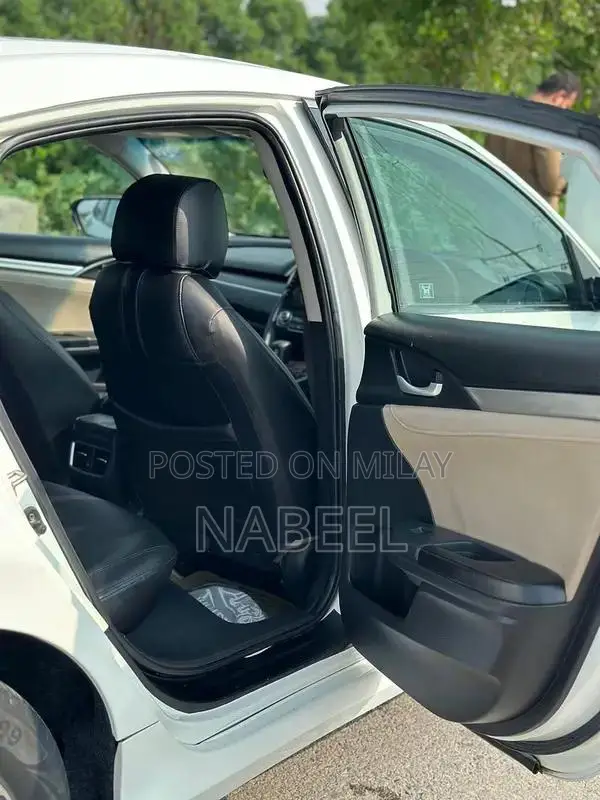 Honda Civic Full Option Sedan - Imported Second-Owner Vehicle