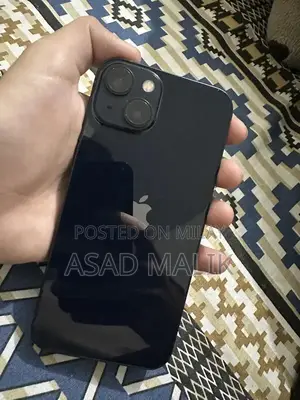 Apple iPhone 13 - High-Quality 128GB Smartphone