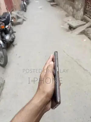 High Performance Smartphone 8GB RAM 256GB Storage