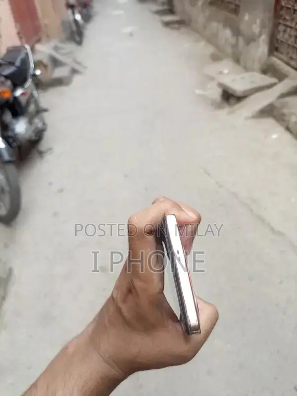 High Performance Smartphone 8GB RAM 256GB Storage