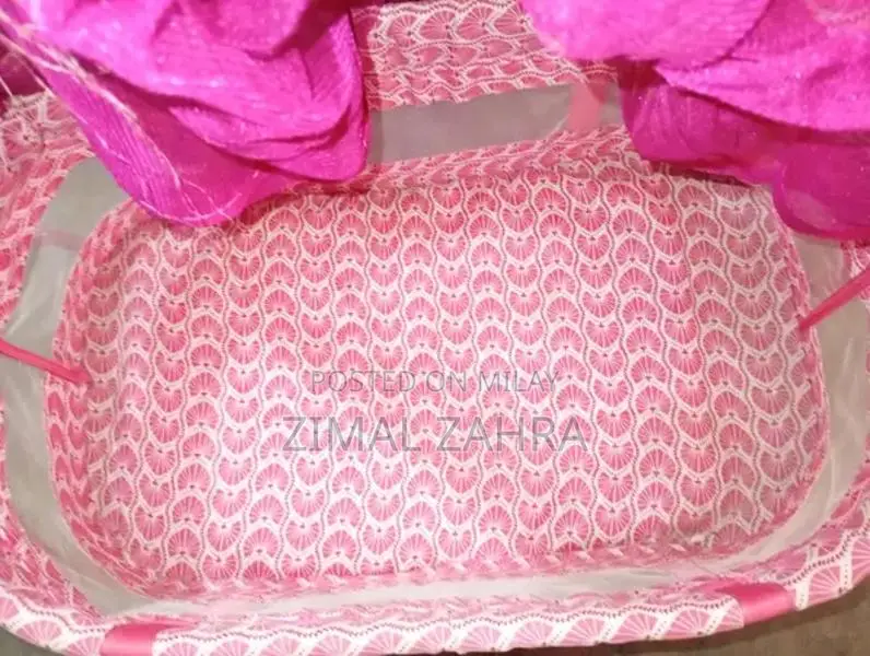 Infant Swing Cradle for Baby Soothing and Comfort