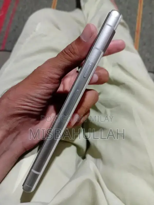 Pixel 7a Smartphone - 8GB RAM, 128GB Storage