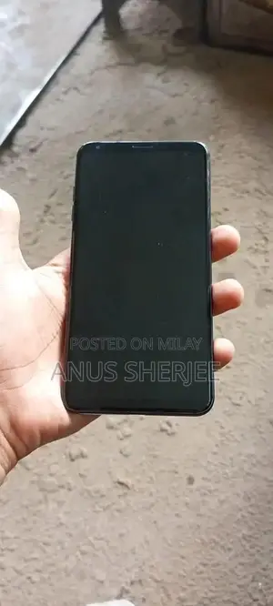 Photo - LG V30 Gaming Smartphone with Snapdragon 835