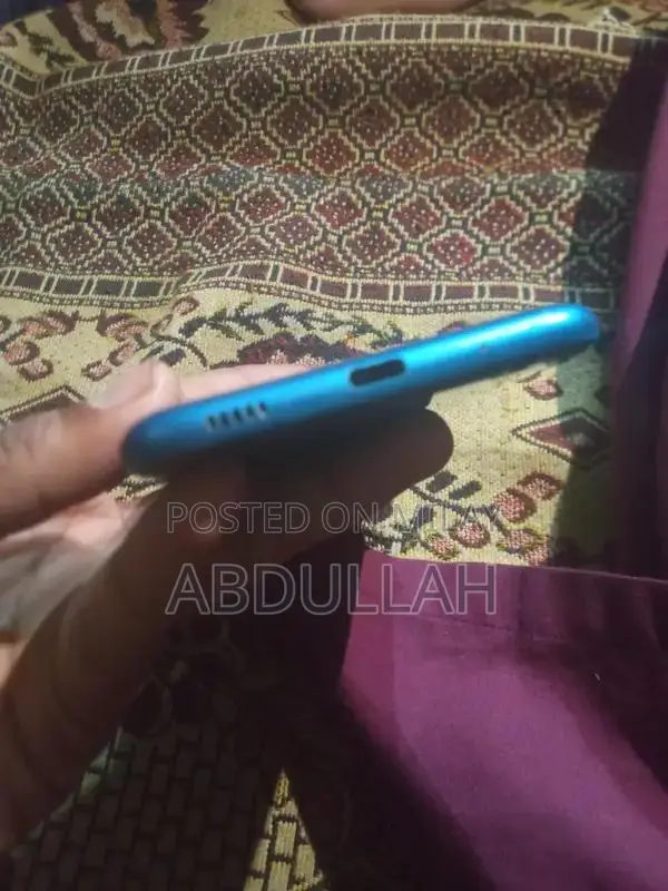 Used Mobile with Camera Functionality and Panel Issue