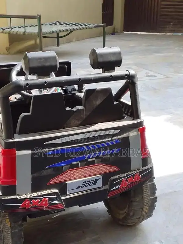 Toy Car Collectible Electric RC Vehicle with Charger