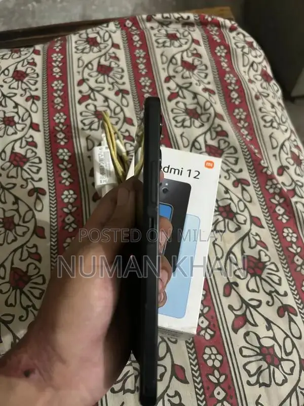 Redmi 12 Smartphone 8GB RAM 128GB Storage Pristine Condition