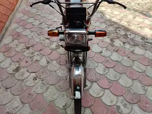 CD 70 Motorcycle 2023 Model