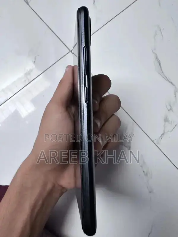 Budget-Friendly Smartphone with Compact Design