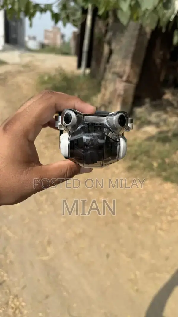 DJI Mini 4 Pro Drone - Pristine Condition, Minimal Usage