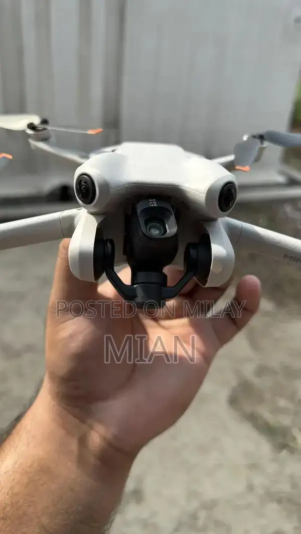 DJI Mini 4 Pro Drone - Pristine Condition, Minimal Usage