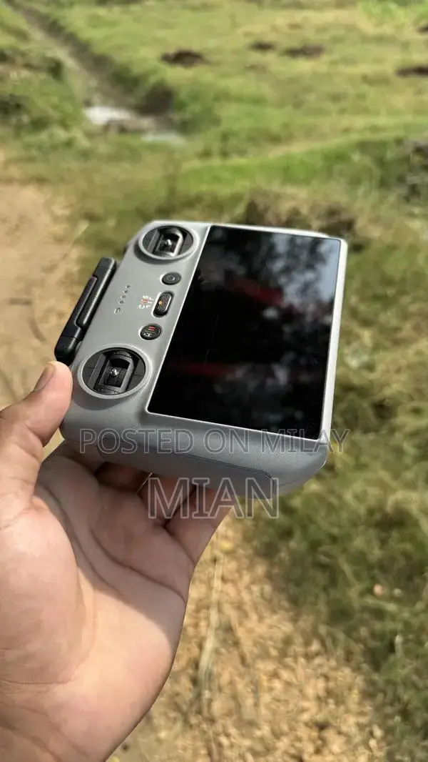 DJI Mini 4 Pro Drone - Pristine Condition, Minimal Usage