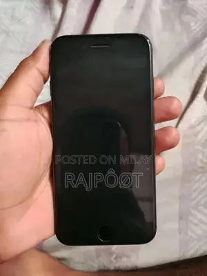 iPhone 8 64GB Smartphone Excellent Condition