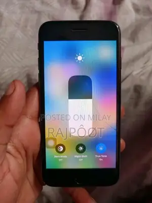 iPhone 8 64GB Smartphone Excellent Condition