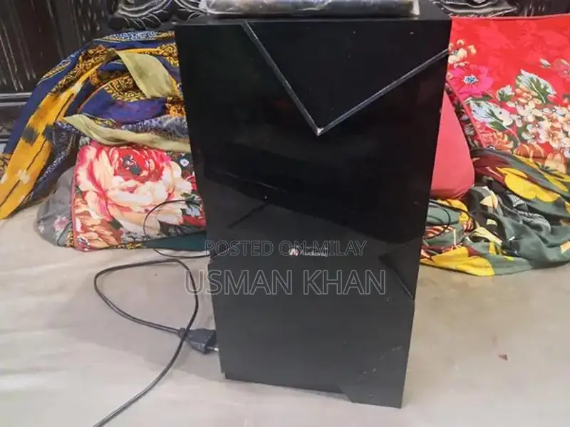 Audinic Prism 800 Audio Device in Excellent Condition