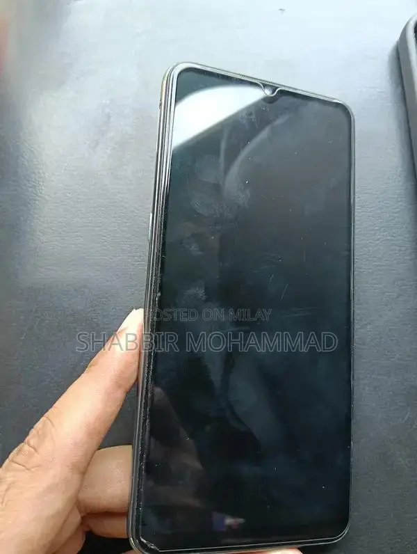 Vivo S1 Smartphone - High Storage Midrange Device