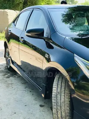 Lightly Used Guanine Hand-Operated Vehicle