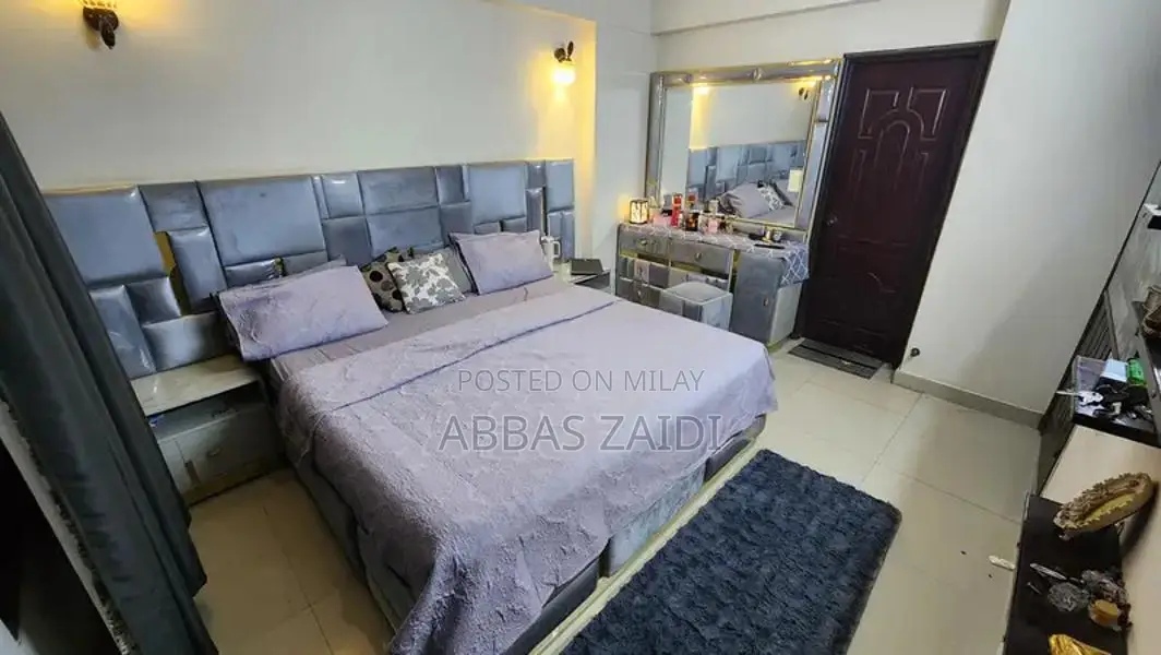 Complete Bedroom Set with 8-inch Mattress and Dressing Table