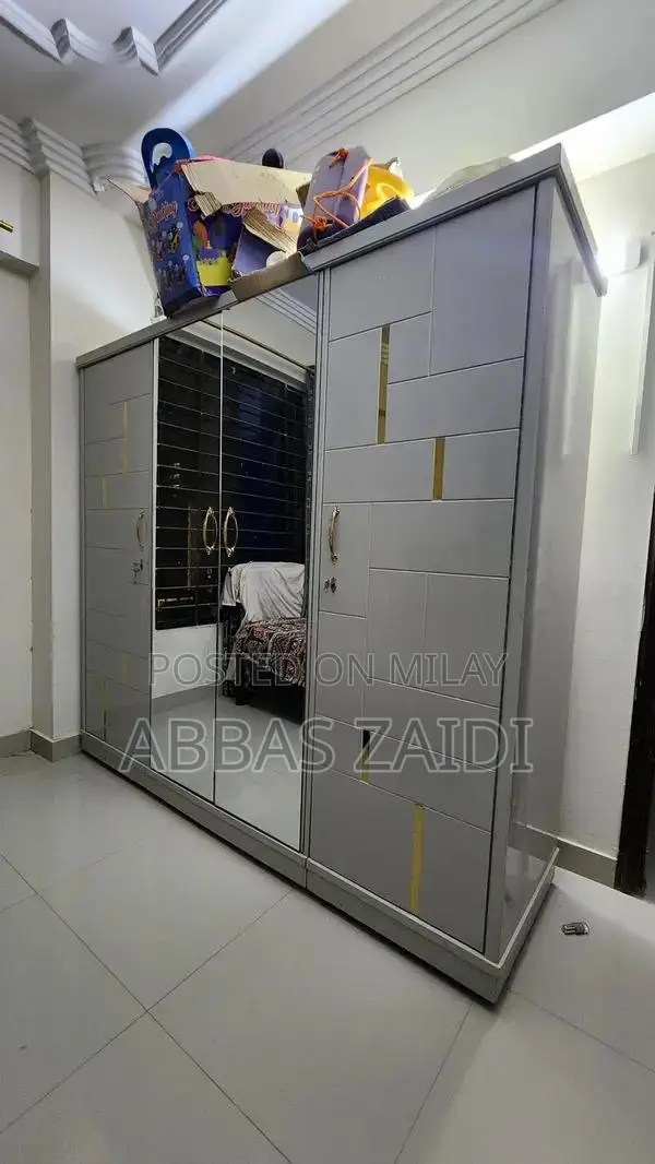 Complete Bedroom Set with 8-inch Mattress and Dressing Table